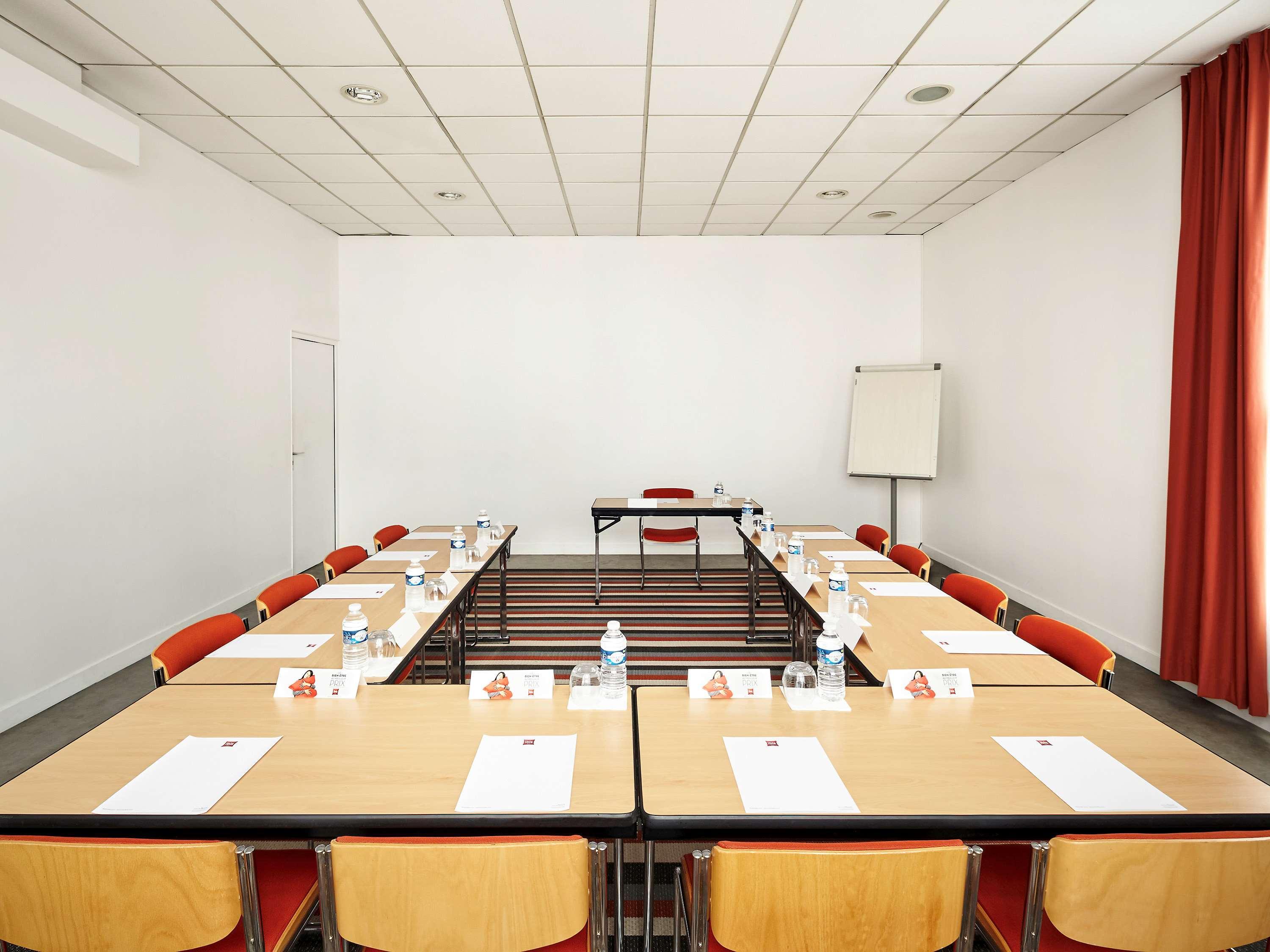 Ibis Marne La Vallee Champs-Sur-Marne Exterior foto