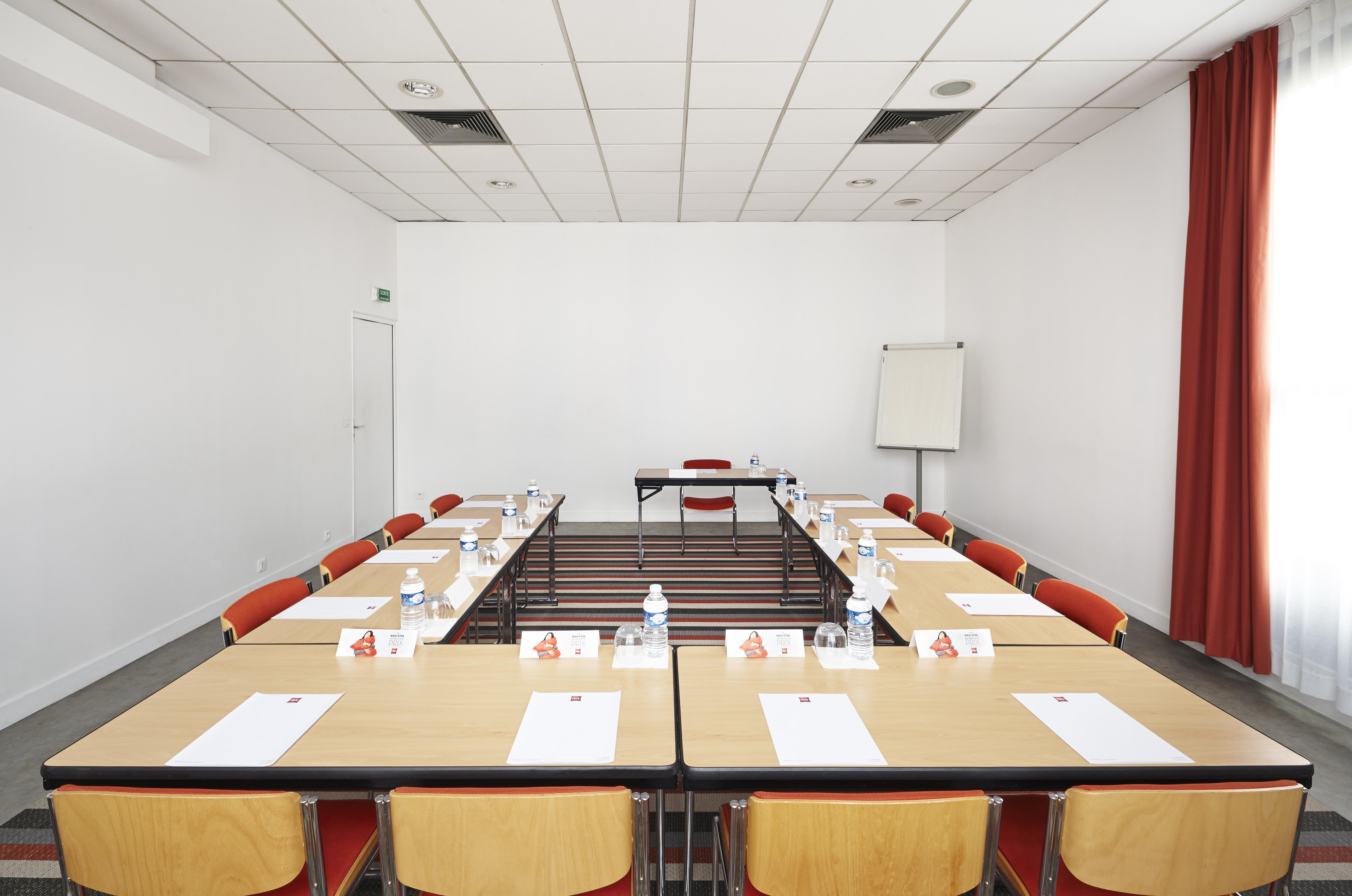 Ibis Marne La Vallee Champs-Sur-Marne Exterior foto