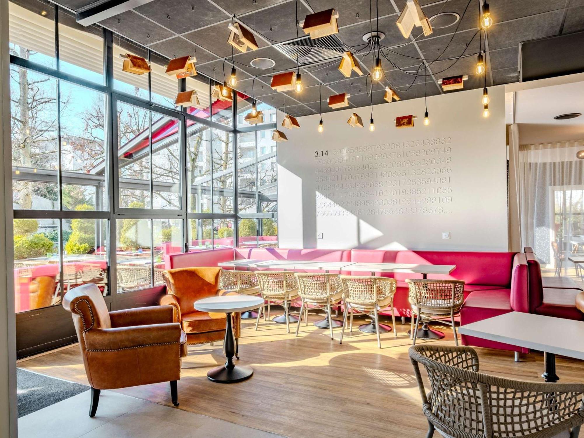 Ibis Marne La Vallee Champs-Sur-Marne Exterior foto