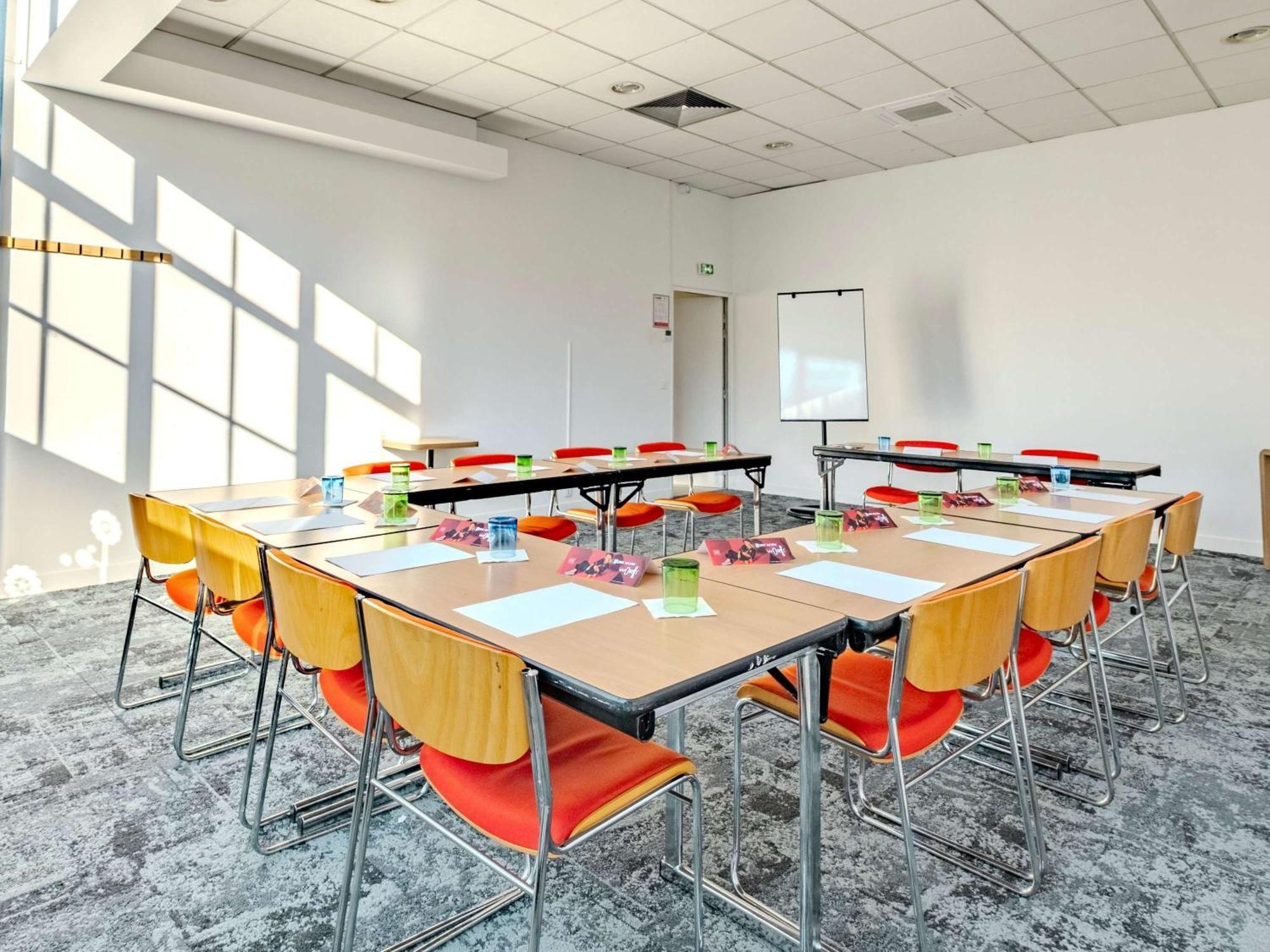 Ibis Marne La Vallee Champs-Sur-Marne Exterior foto